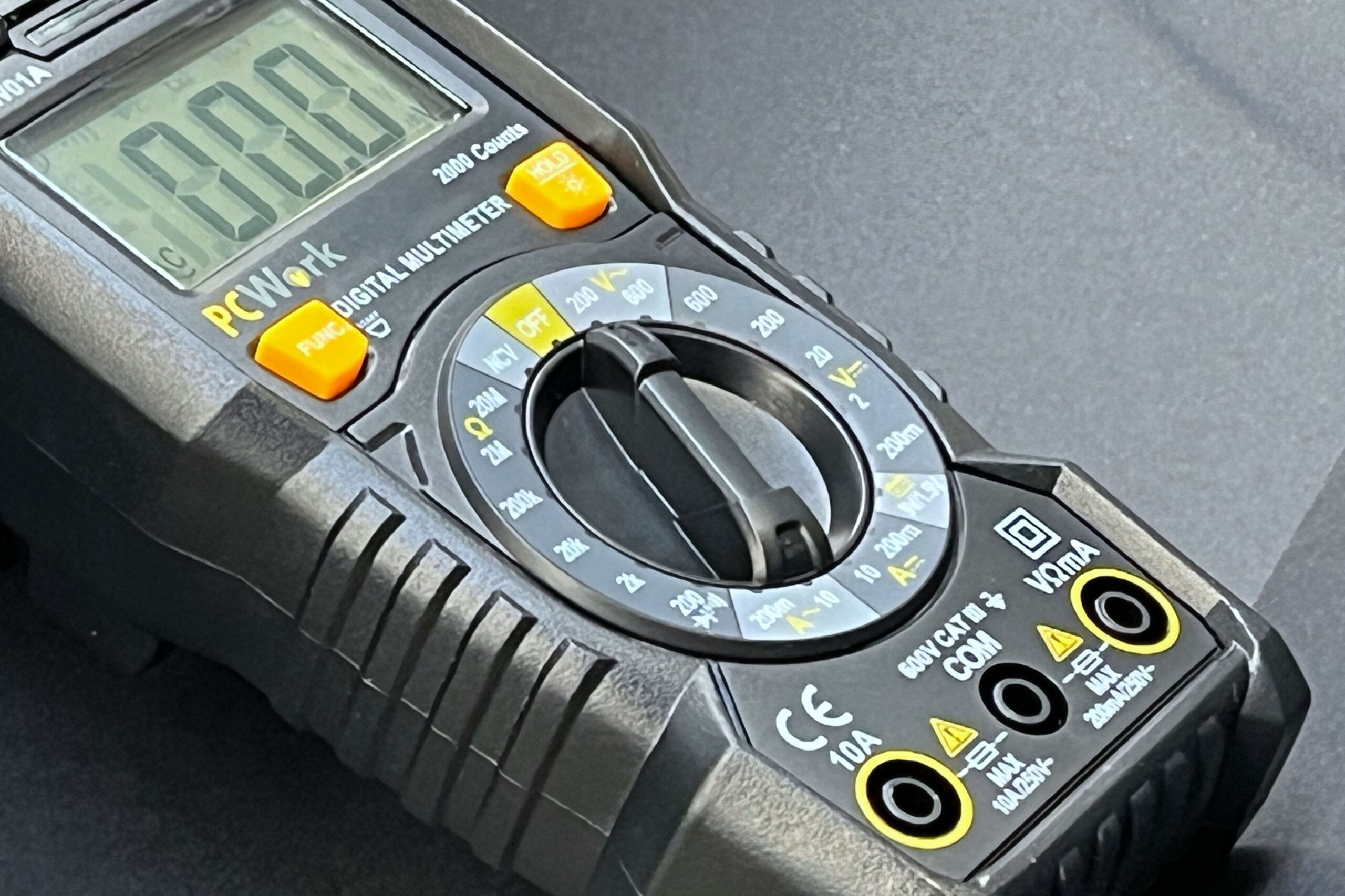 DIGITAL MULTIMETER 2000 COUNTS
