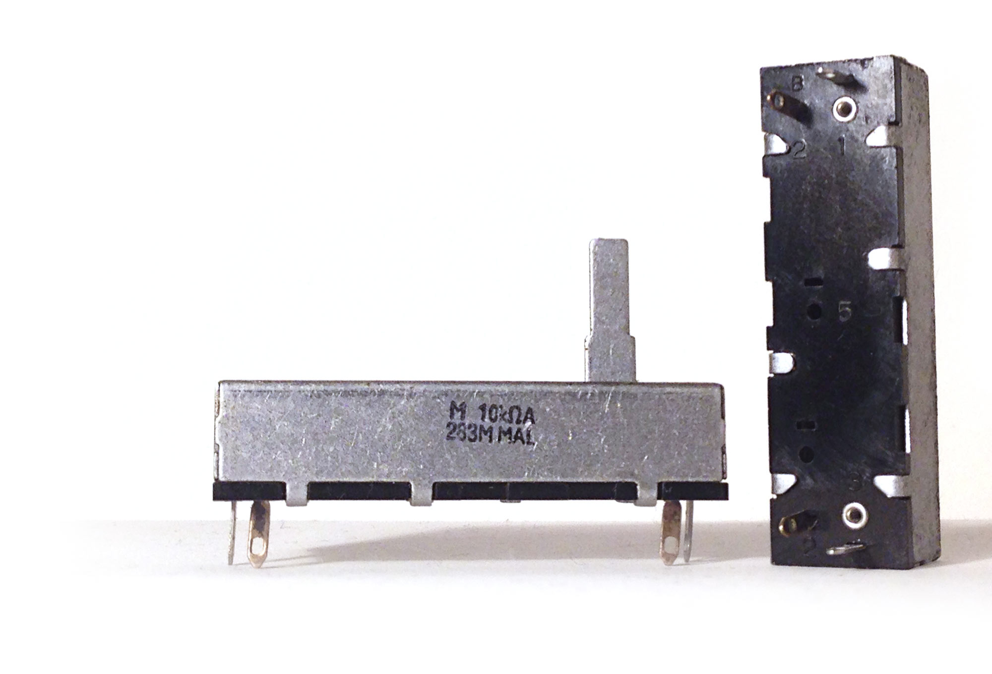 10 KΩ A x 1 logaritmisch – Mallory