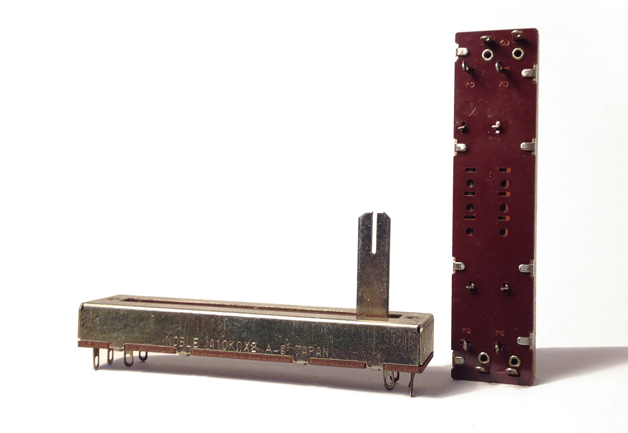 10 KΩ A x 2 logaritmisch – Noble