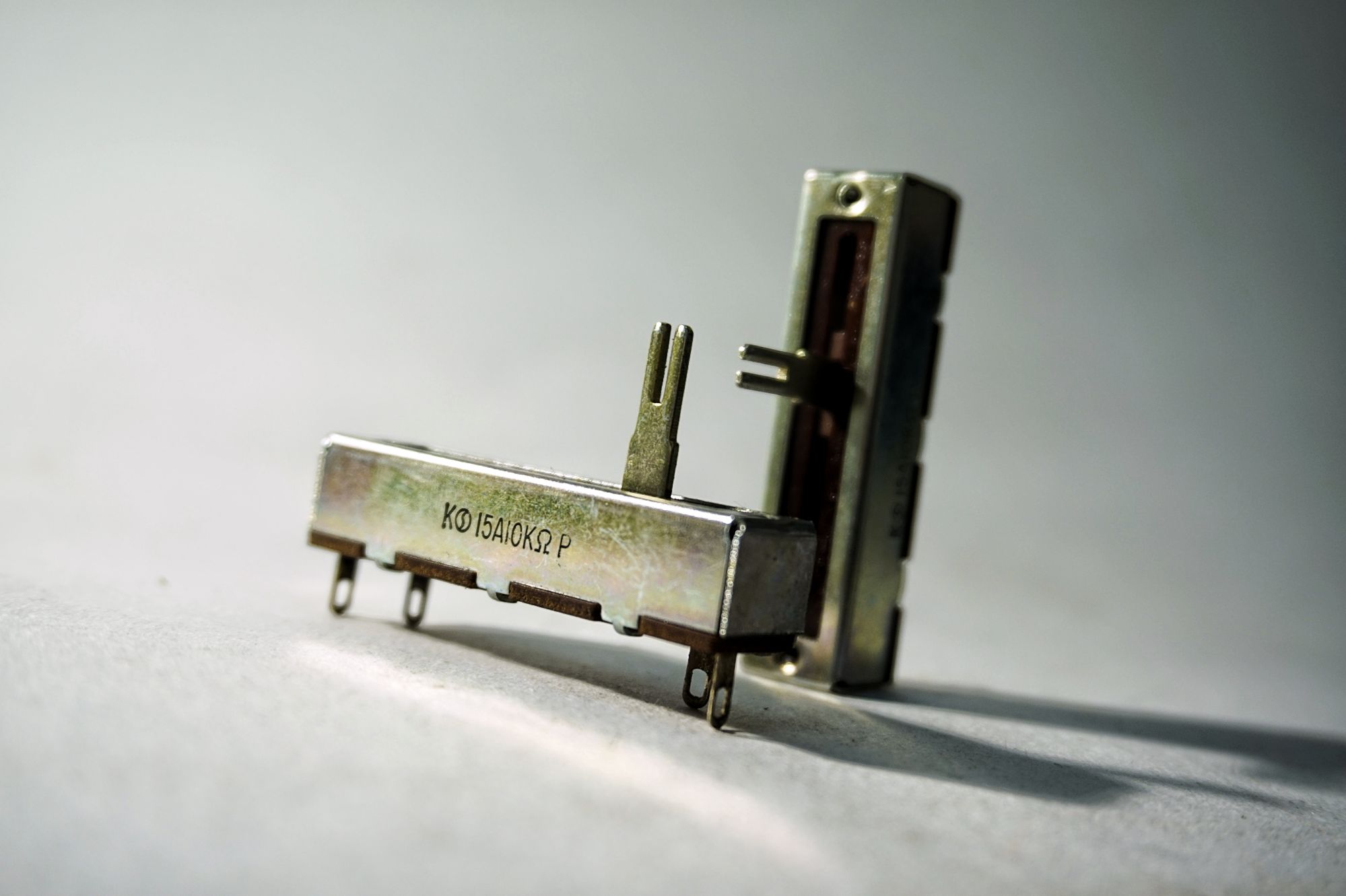10 KΩ A x 1 logaritmisch – Noble