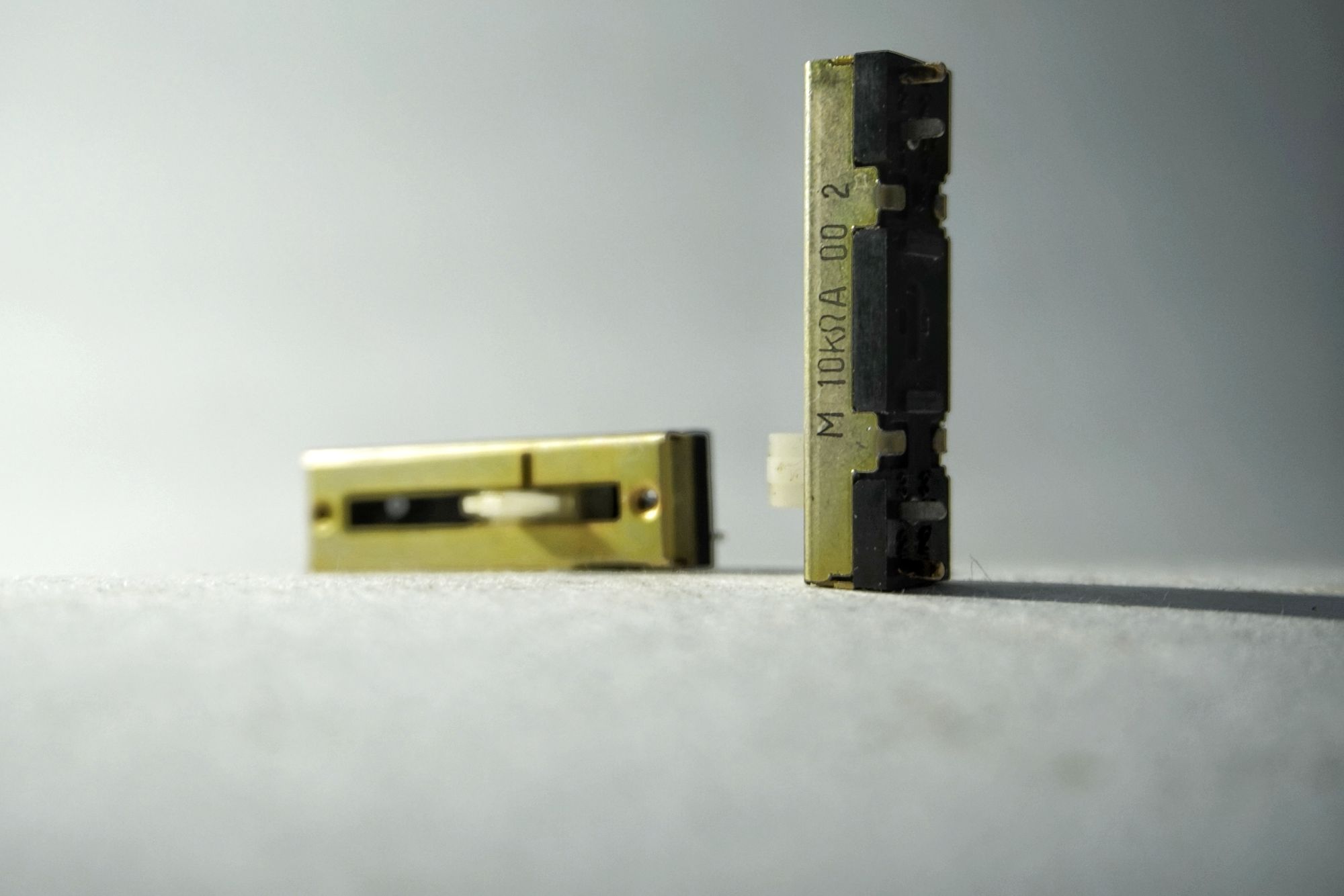 10 KΩ A x 1 logaritmisch – Matsushita