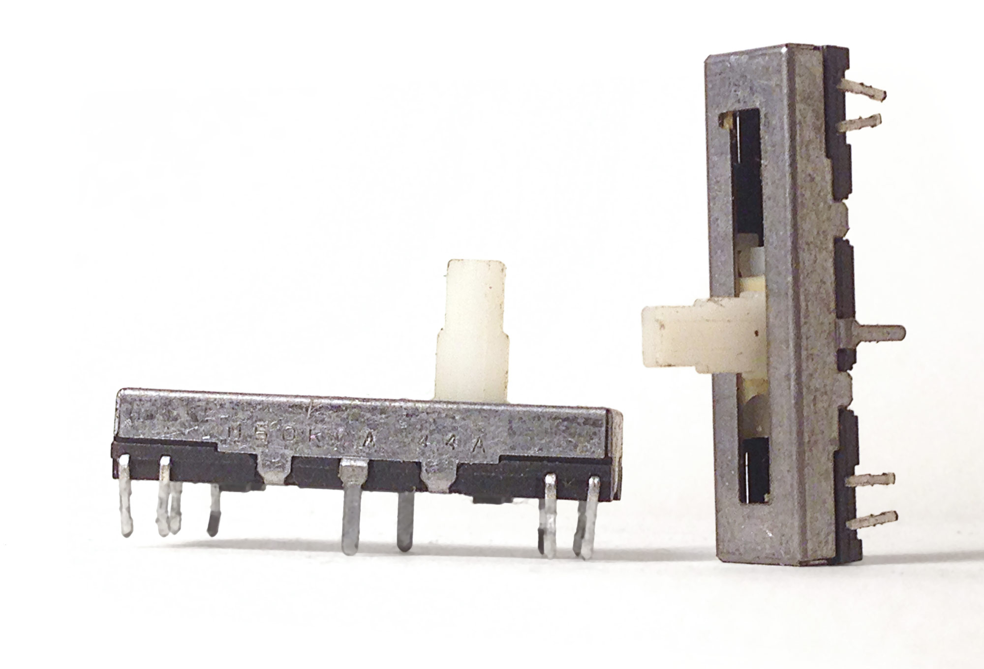 50 KΩ A x 2 logaritmisch – Mallory